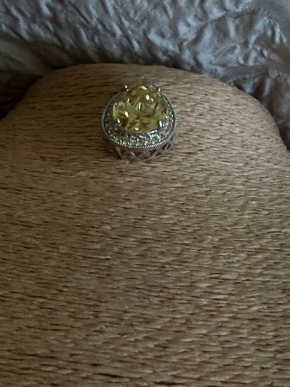 Citrine pendant large surrounded by citrine encased sterling silver latticed fr - Picture 11 of 13